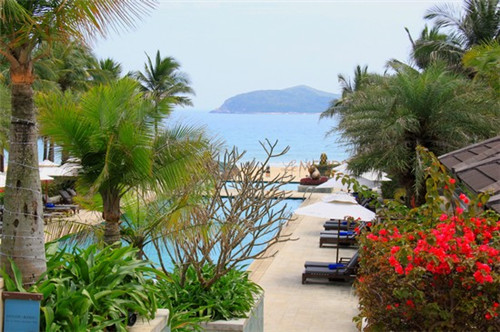 贵妃走路小游戏叫什么（贵妃遛狗图）